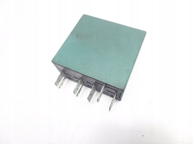 Реле поворотников альфа. Реле поворотов альфа ромео 156. Реле поворотников мопед альфа. Реле поворотов мопед дельта. Реле поворота на мопед delta/alpha.