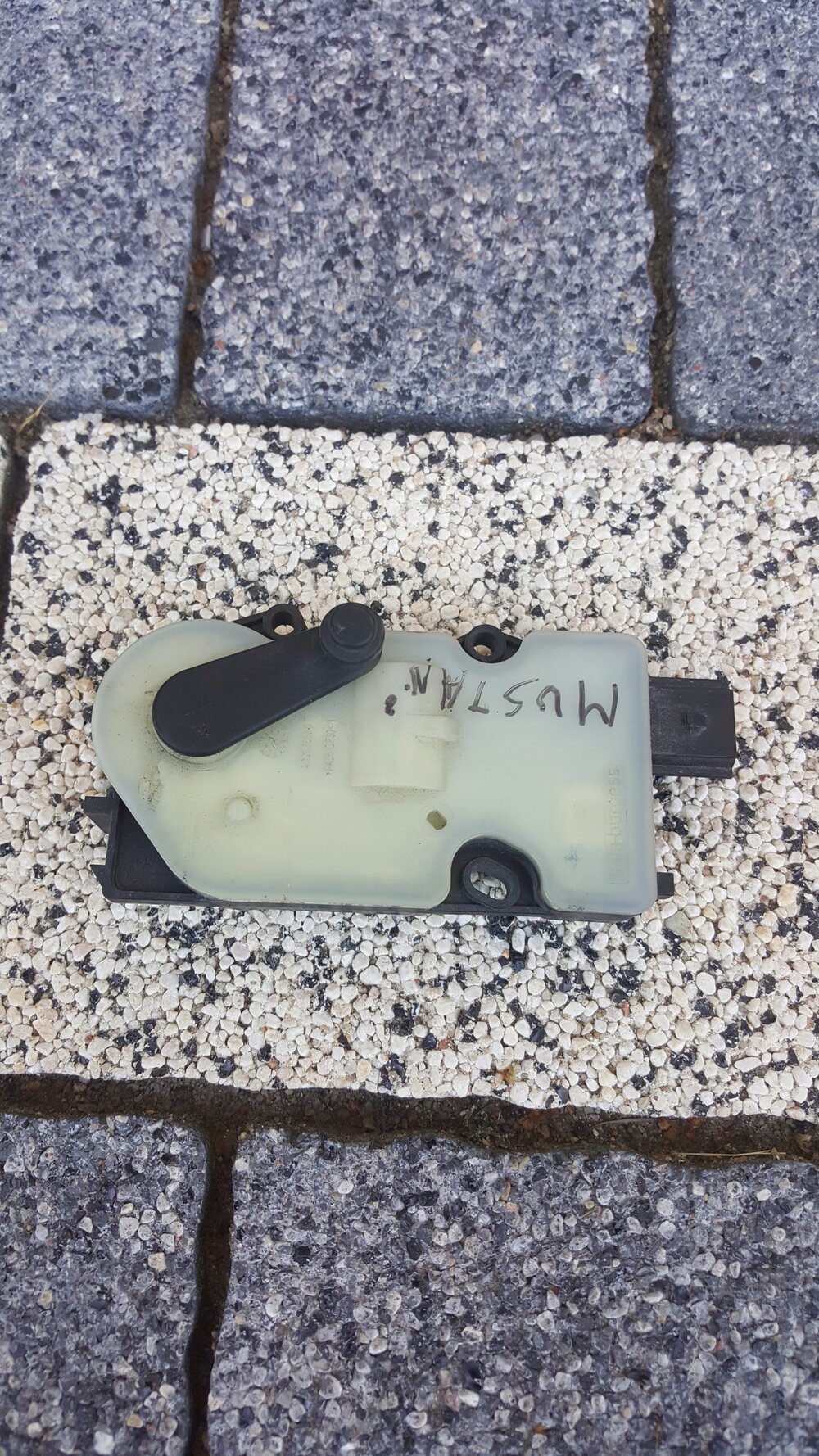 моторчик жалюзи жалюзи форд mondeo mk4 6466r420 купить бу в Перми Z16255492 - iZ