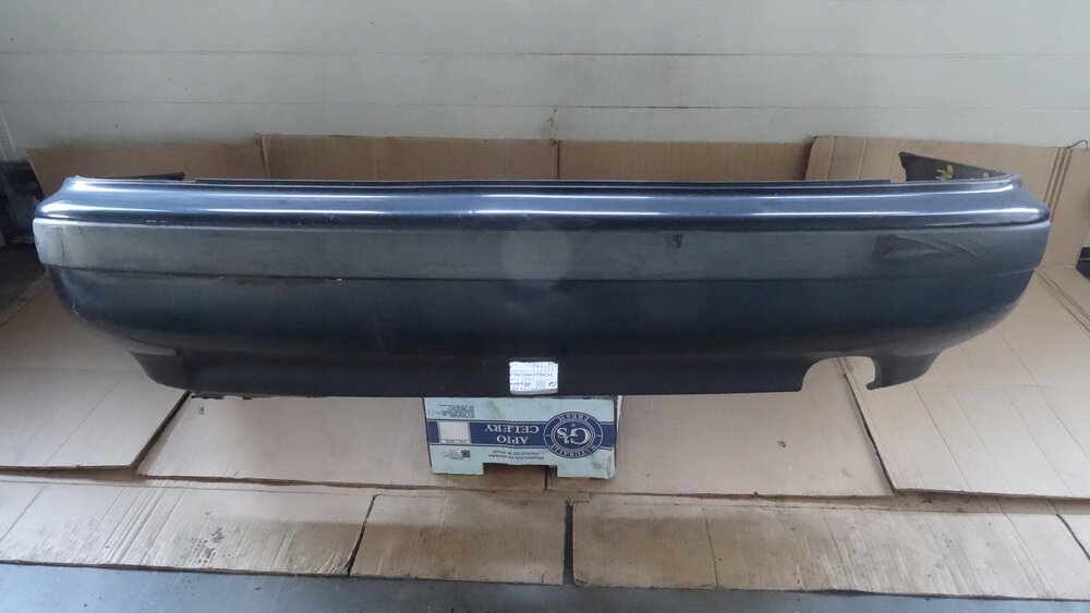 Carina ed 162 фара левая. Бампер задний на тойоту карину. Бампер задний на тойоту карину. Задний бампер логан 2014. Бампер задний на тойоту карину.