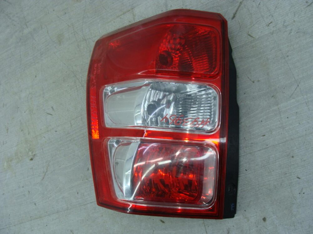 Фонарь задний левый сузуки гранд витара. Фонари grand vitara. Диодные задние фонари suzuki grand vitara. Фонарь задний сузуки гранд. Задний фонарь сузуки грант витара.