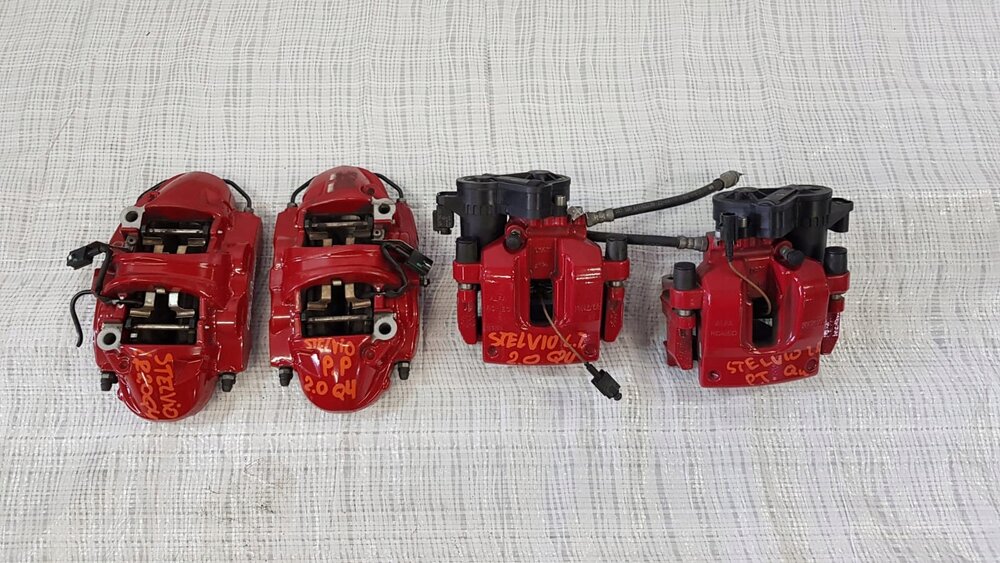 Суппорта альфа ромео. Суппорт брембо для альфа ромео. Суппорт брембо для альфа ромео. Суппорт брембо alfa romeo 166. Суппорта альфа ромео 159.