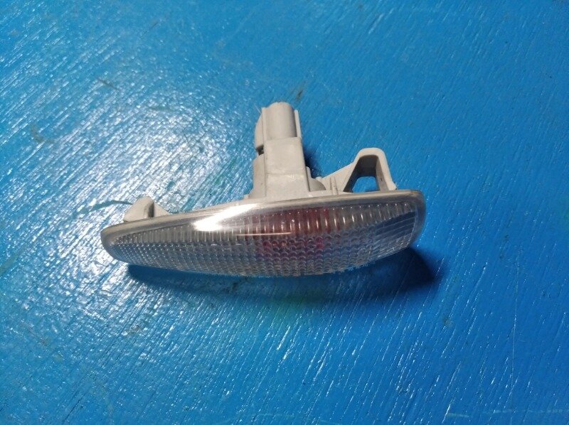 поворотник митсубиси асх. повторитель поворота лансер 10. поворотник митсубиси асх. поворотник митсубиси асх. накладки на боковые поворотники мицубиси асх купить.