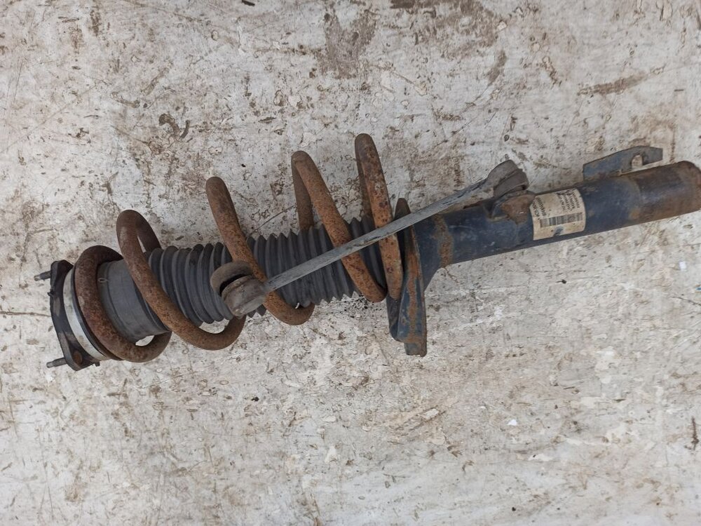 Форд мондео 3 передняя стойка в сборе. Стойки takiko. Стойка форд фокус передняя в сборе. Стойка в сборе форд фокус 2. 1466436 форд.