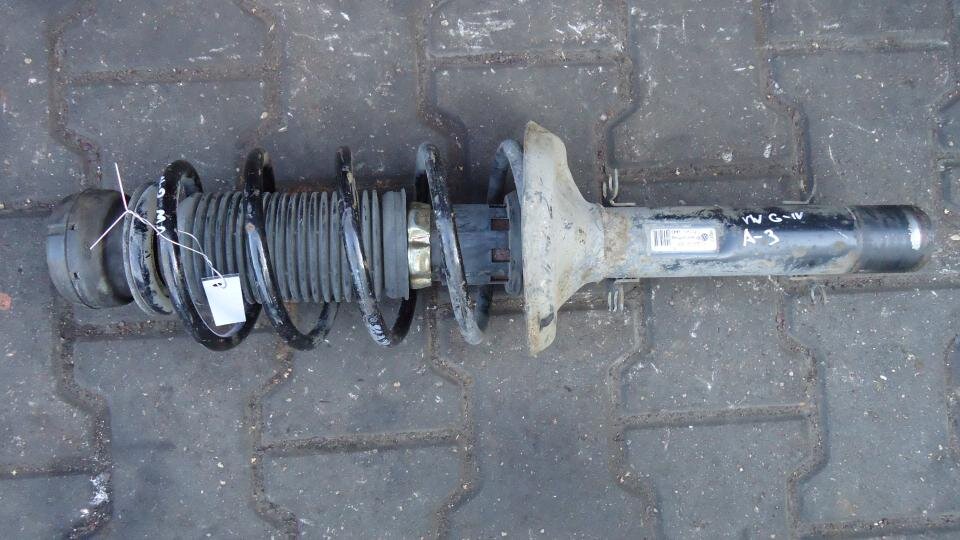Стойка передняя правая Volkswagen Golf 4 поколение 2000 купить бу по ...