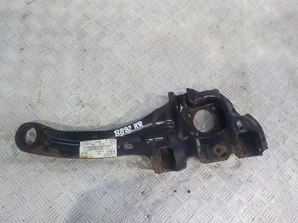 Задний продольный рычаг форд s-max. Задний продольный рычаг форд s-max. 5k652. 1357317 фото. Рычаг подвески задний нижний форд фокус 3.