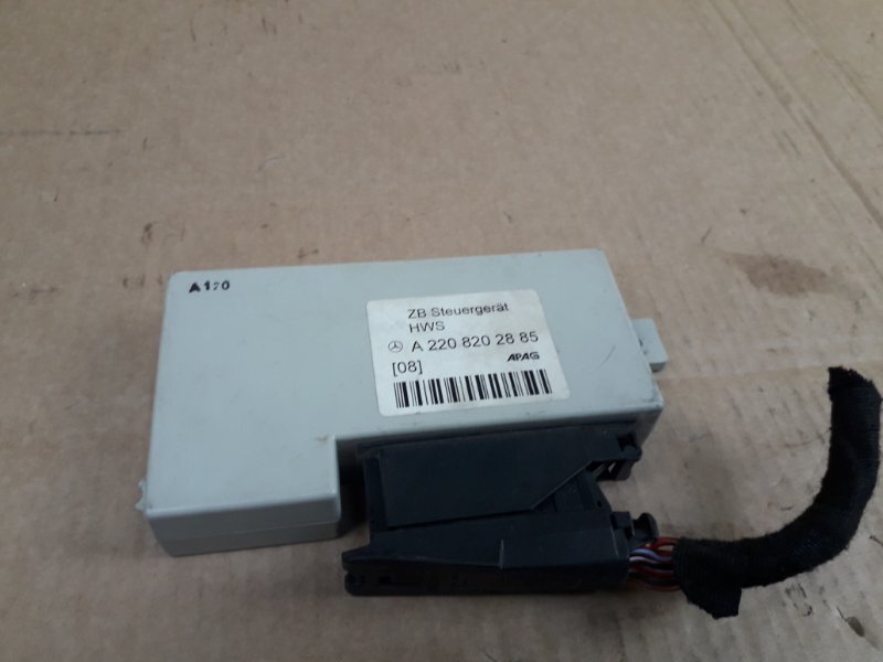 Блок акпп мерседес w220. Блоки управления мерседес 220. Блок акпп мерседес w220 3. W220 блок управления центральным интерфейсом находится. Блок управления селектором акпп мерседес w220 s320.