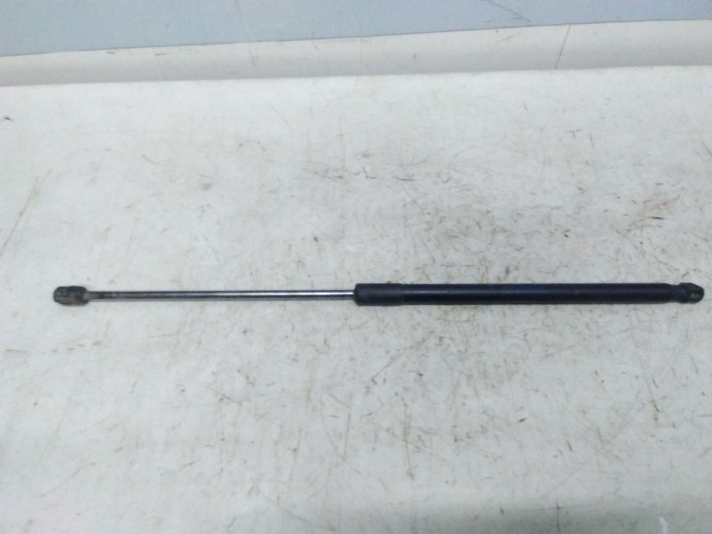 Bm51a406a10ae. Ford focus 3 демпфер багажника. Амортизатор багажника форд фокус 3 седан. Амортизатор багажника форд фокус 3 седан. Амортизатор багажника фокус 3.