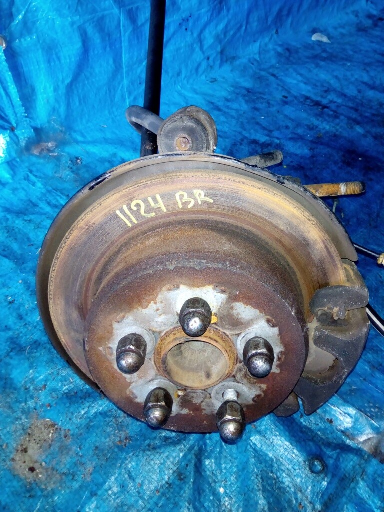 Ступица crown jzs171. Задняя ступица тойота корона. Задняя ступица тойота калдина. Задняя ступица тойота гранвия. Задние ступицы тойота корона 190.