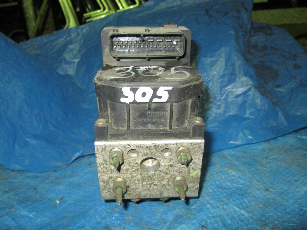 Блок абс ниссан серена 1999-. Блок управления абс ниссан куб. Контактная абс на ниссан куб. Абс ниссан куб. Абс ниссан куб.