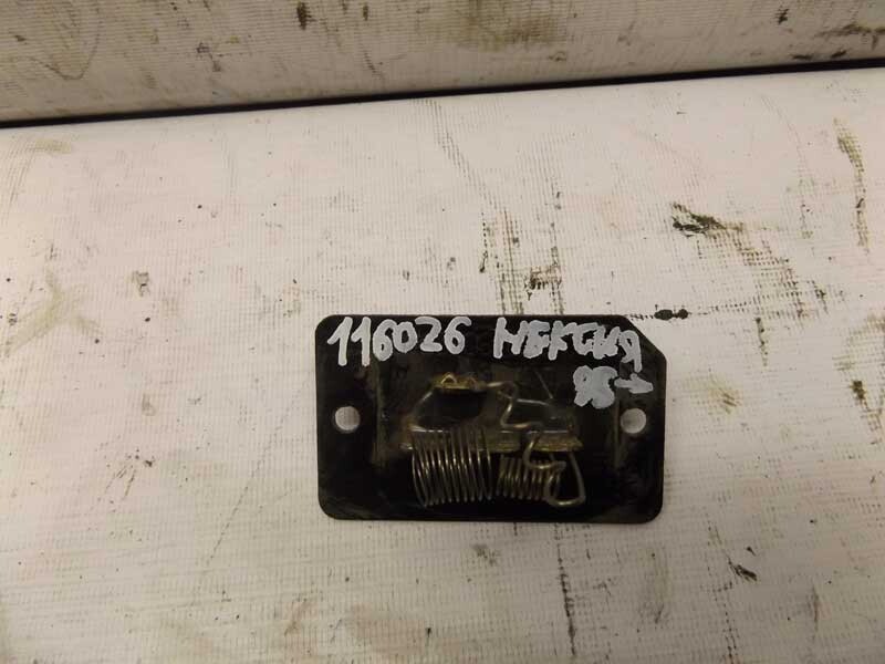 Где находится резистор печки нексия