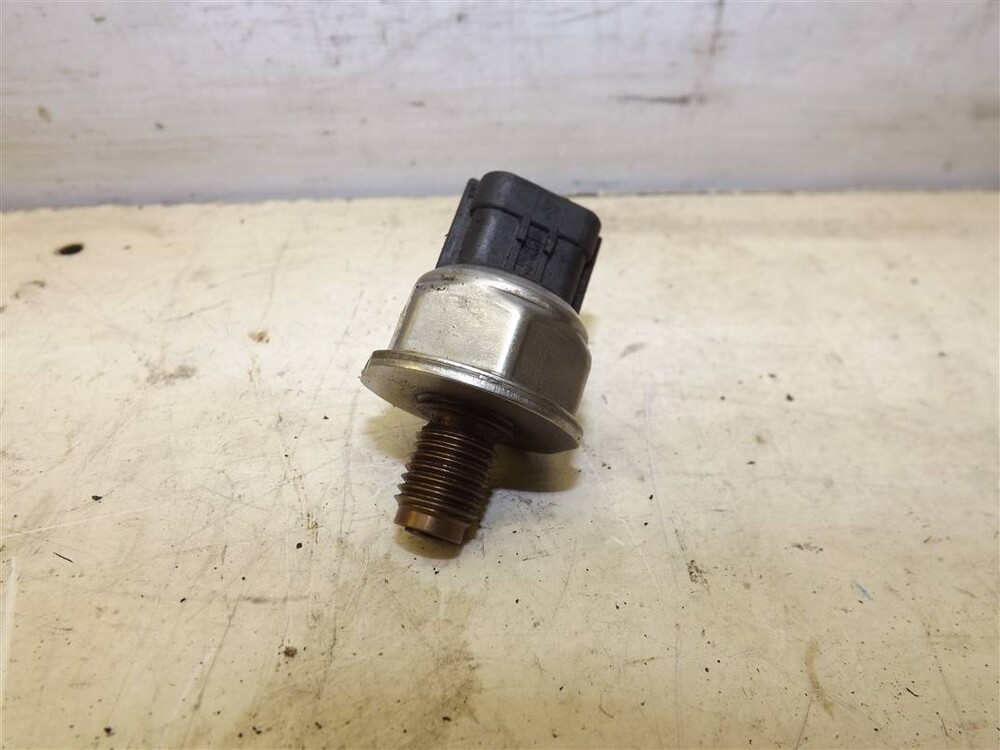 Датчик давления топлива mitsubishi. Датчик давления топлива mitsubishi. 1465a034 датчик давления топлива mitsubishi. 1465a034 датчик давления топлива. Датчик давления топлива l-200 паджеро 1465а034.