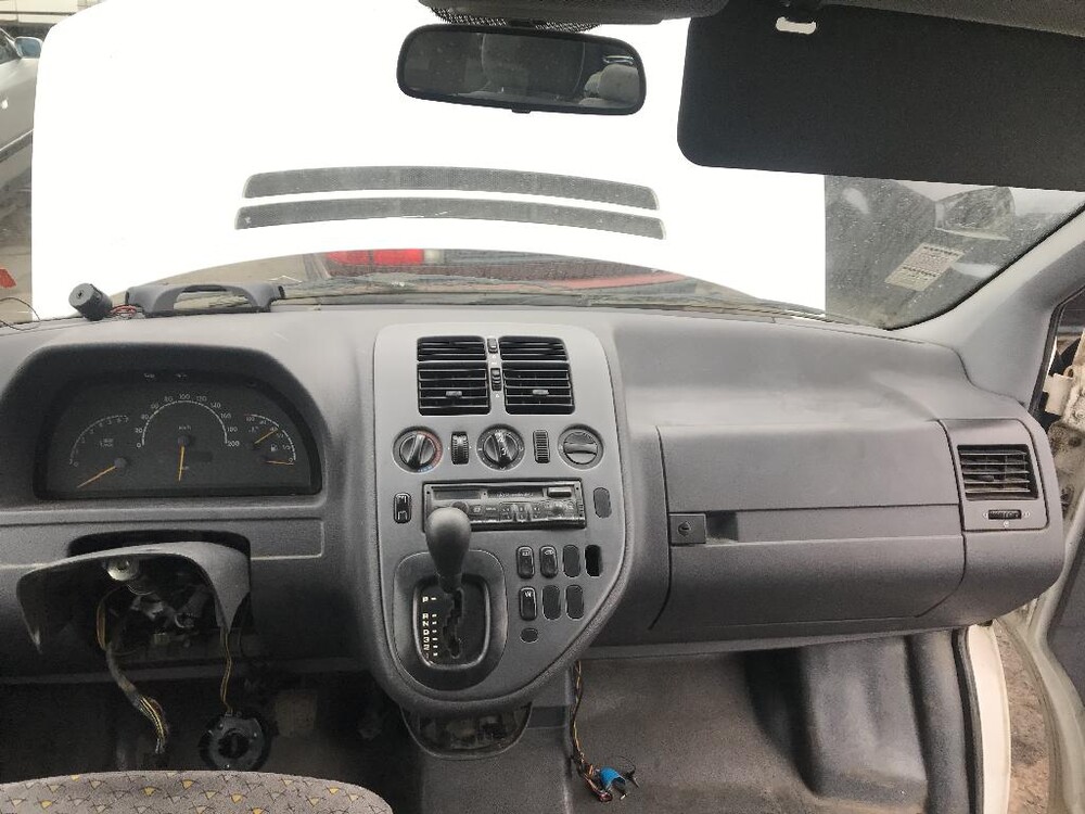 Как снять панель вито 638 Панель передняя салона (торпедо) Mercedes Vito W638 1999 купить бу Z13152554 - i