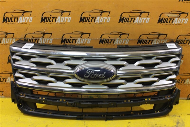 8l2z8200da. Решетка радиатора эксплорер 5. Решетка радиатора эксплорер 5. Решетка на форд эксплорер 5. Ford expedition решетка радиатора.