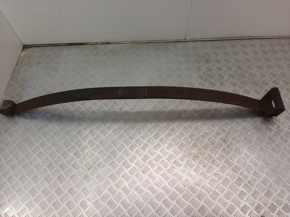 Задняя рессора митсубиси л200. Рессоры на ниссан np300. 1200224_sx рессора. Рессора от мтз 80. Задние рессоры ивеко дейли 35с15.