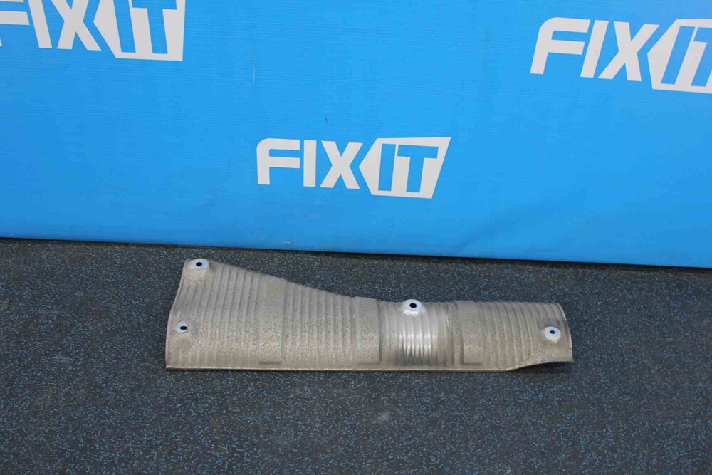 ？？？ ISUZU CXZ51K VC46 Front Suspension Shackle - ZLM Quality