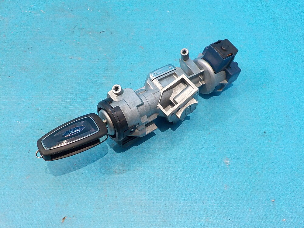 Заглушка замка зажигания форд мондео. Замок зажигания форд фокус 3. Замок зажигания ford focus 3. Замок зажигания форд фокус 3. Замок зажигания форд фокус 1.