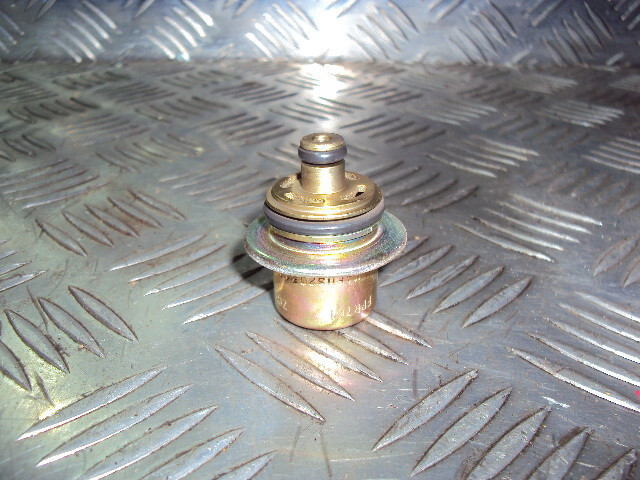 8. регулятор давления топлива матиз. регулятор давления топлива daewoo nexia 1. регулятор давления топлива матиз. регулятор давления топлива daewoo nexia 1.