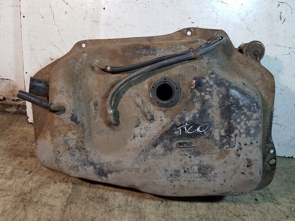 Бак дэу. Топливный бак Daewoo Tico. Бак на Дэу Тико. Топливный бак Дэу Матиз 0.8 артикул. Топливная система Дэу Тико.