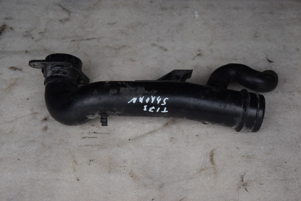 Патрубок турбины шаран. 282502g400. Патрубок турбины шаран. Vag 7m0 129 654 e. Патрубок турбины фольксваген.