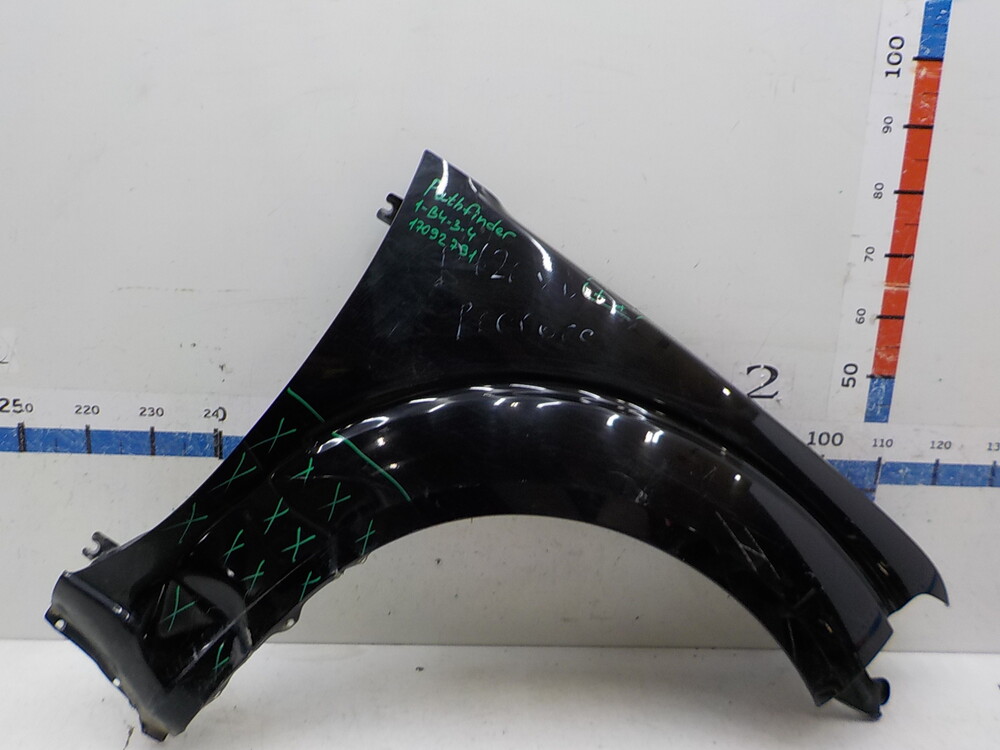 F31004X0MA крыло Nissan Pathfinder R51 2004-2014 купить бу в Воронеже по цене 47
