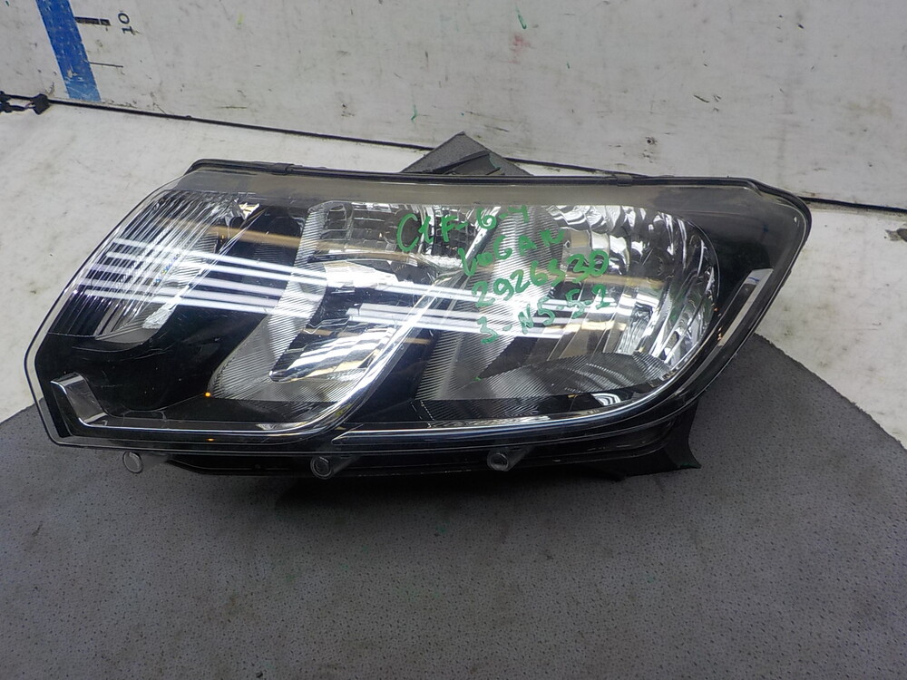 Рено логан 2012 год фара правая. Фары рено логан 2014. Фара рено логан 2 артикул. Фара рено сандеро 1. Фара левая рено логан 2 2018.