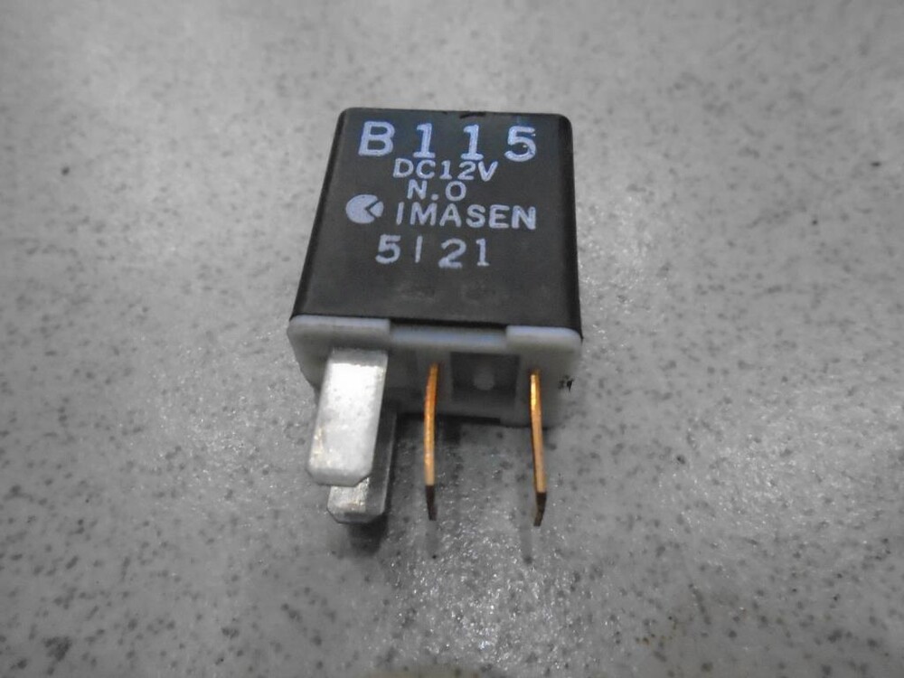 6 реле на насос. реле кондиционера мазда 3 бк. реле вентиляторов мазда 3 bm. разъем блока реле мазда 3 bk. реле печки мазда 3.