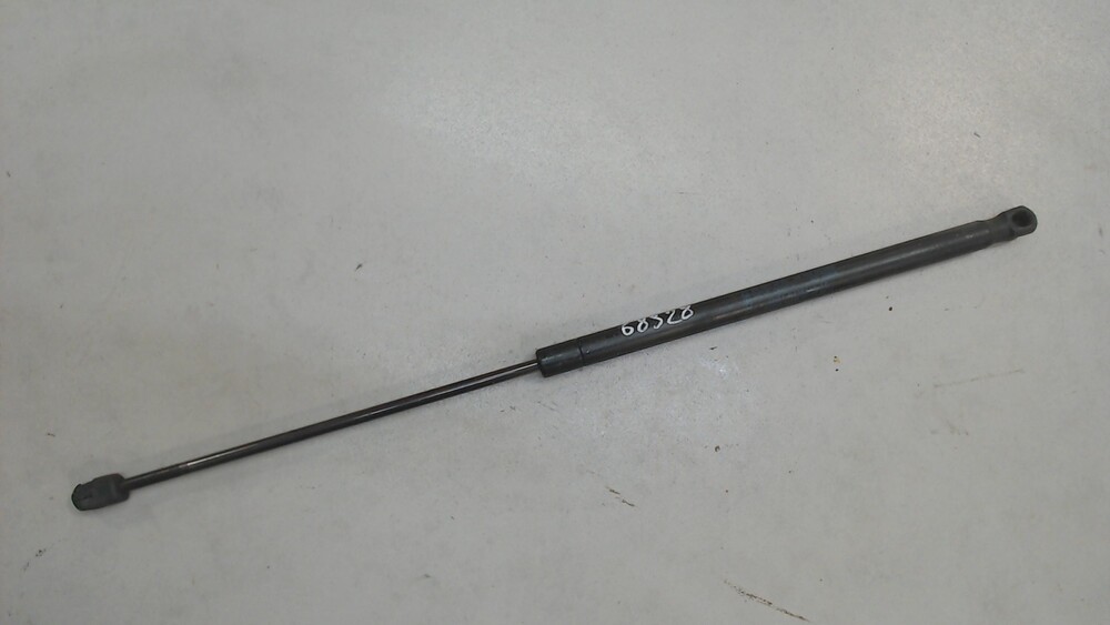 Газовые упоры багажника шкода октавия а5. Газовые упоры багажника шкода октавия а7. Амортизатор крышки багажника фольксваген т4. Упоры крышки багажника шкода октавия. 5e5827550r.