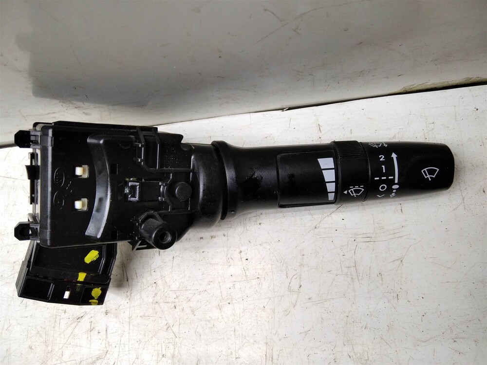 подрулевой переключатель киа рио 2017. 93420-1r710. Hyundai / kia 93410 1r530. подрулевой переключатель дворников хендай солярис седан 2016г. переключатель подрулевой hyundai solaris.