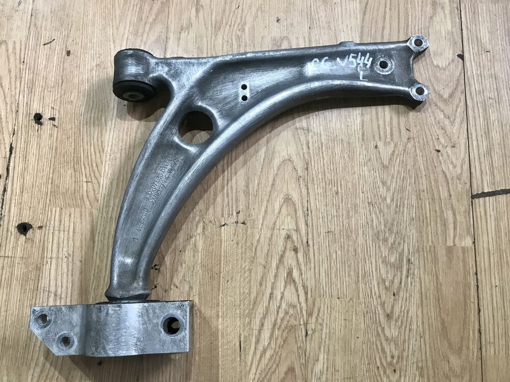 рычаги volkswagen passat b5. 3c0407151e. рычаг фольксваген пассат. рычаг передний passat b6. пассат б5 передний продольный рычаг.