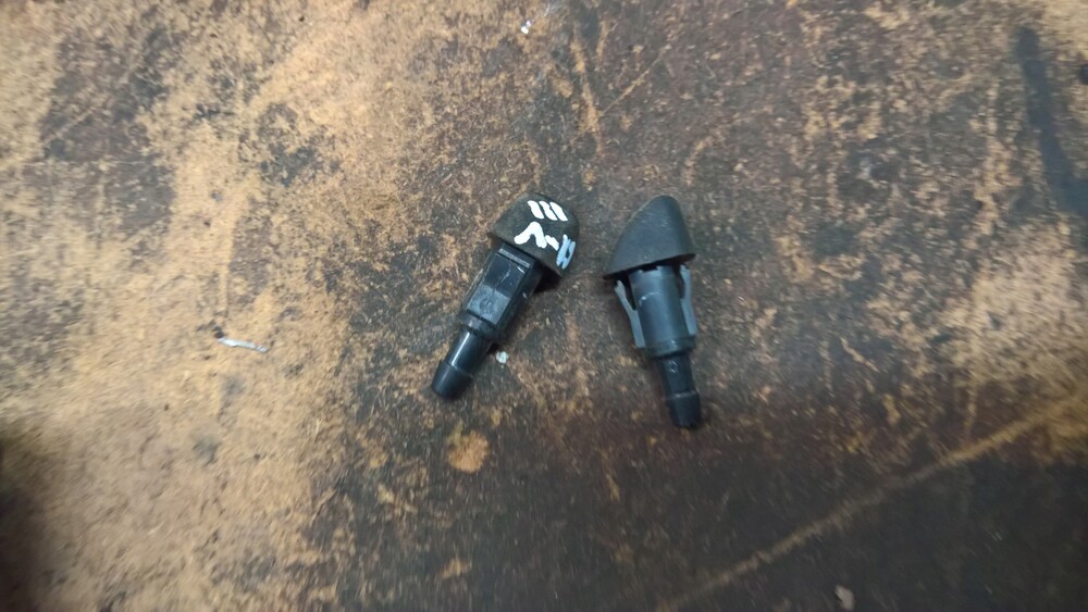 Honda cr-v жиклер омывателя. Форсунки омывателя хонда црв 2. Омыватель фар honda cr-v 2010. Форсунка омывателя хонда интегра 3 поколения. Honda 76810-sea-a01.