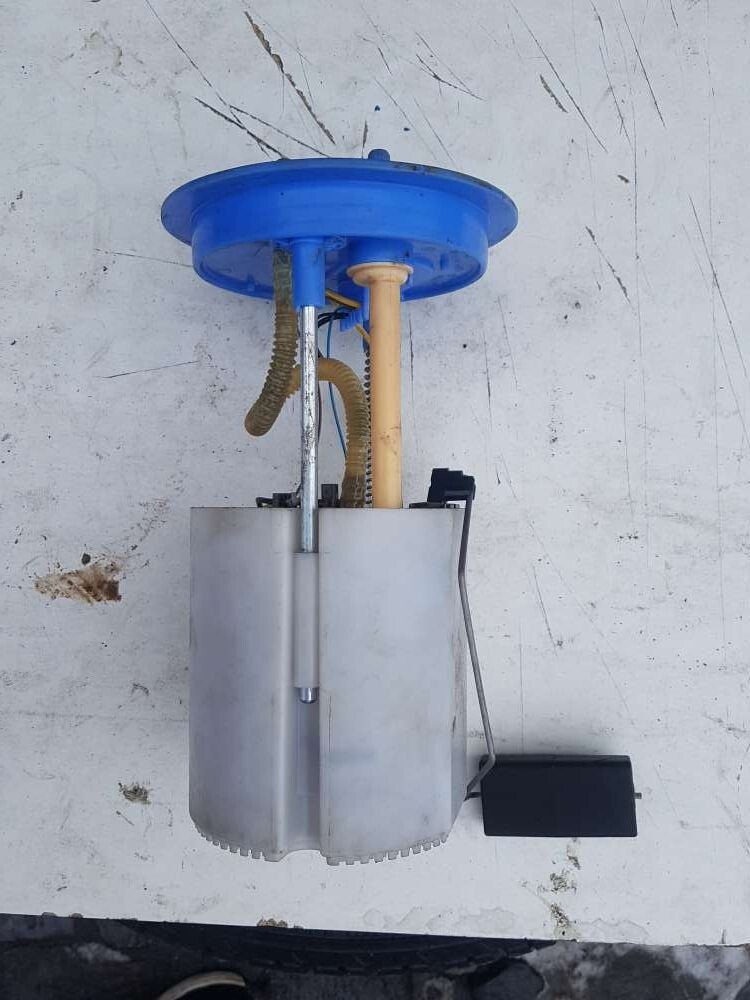 1K0919051CL Насос топливный Volkswagen Golf 2011 купить бу в Воронеже Z15321226