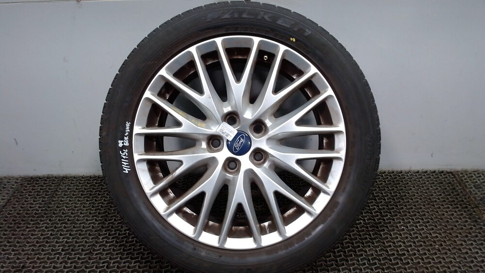 Диск колеса форд r15. Диски ford ghia r16. Диски колеса форд фокус. Диск ford focus r15. Диск колеса ford focus r16.