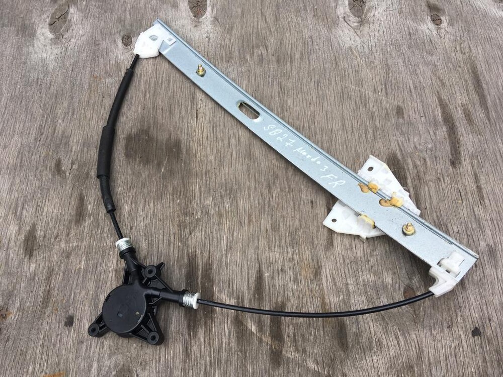 стеклоподъемник передний правый мазда 3 2008. стеклоподъемники mazda 3 bk. стеклоподъемник на мазда 3 бл. стеклоподъемник мазда 3. механизм стеклоподъемника мазда 3 бк.