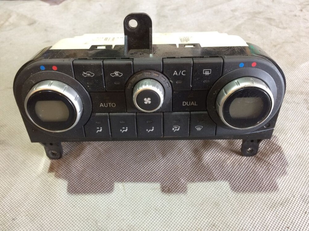 Кнопки климат ниссан кашкай 2017 года. Блок управления климат-контролем на ниссан тиида с11. Qashqai j11 климат контроль. Кашкай j10 блок управления климат-контролем. Блок управления климатом кашкай.