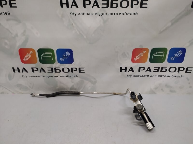 трубка тойота 200