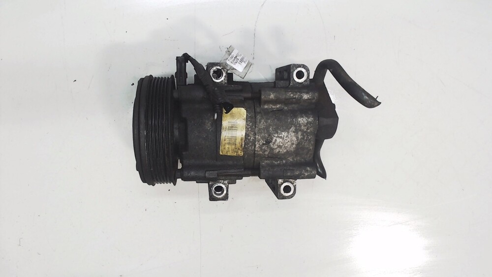 Компрессор кондиционера мазда трибьют. Компрессор кондиционера cx-9 mazda. Компрессор кондиционера мазда трибьют. Болты крепления компрессора кондиционера мазда сх7. Мазда 3 бк 2.