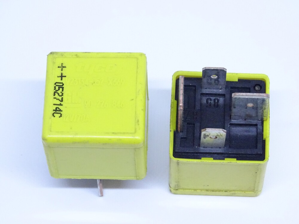 Реле поворотов опель виваро реле opel tyco 90226846 v23134 - j52 - x369 купить Z15676777 - iZAP24