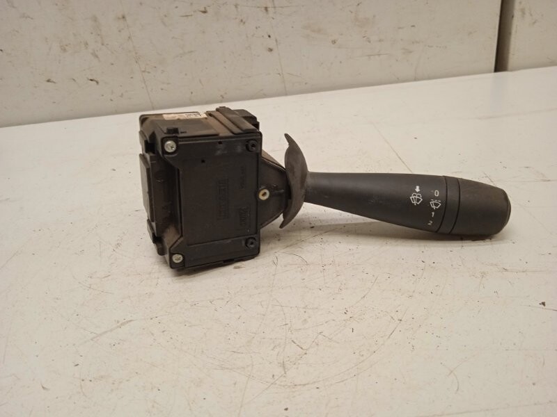 переключатель стеклоочистителя рено логан 2014 г артикул. переключатель дворников рено логан 2. 8201168003. переключатель стеклоочистителя рено логан 2014. подрулевой переключатель дворников рено логан 2.