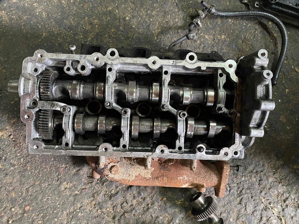 Головка блока цилиндров туарег. Головка блока цилиндров туарег. Туарег 2. 076103373d. 2 2003.