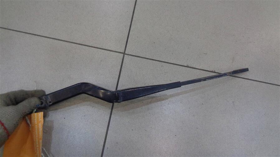 поводок дворника