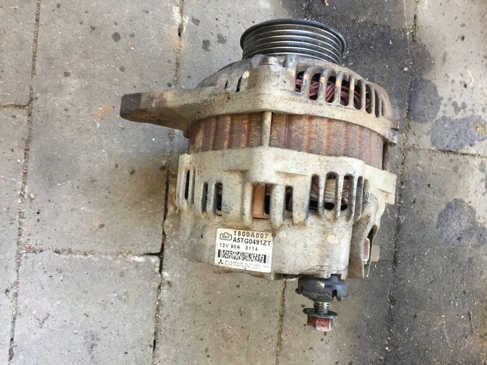номер 1800. генератор на сузуки игнис. номер 1800. номер 1800. 1800a087 регулятор генератора mitsubishi.