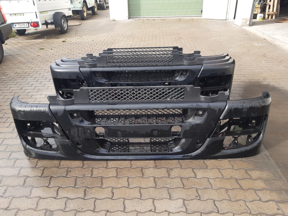Бампер iveco stralis. Бампер ивеко стралис 2020. Бампер на ивеко еврокарго 2017. Бампер ивеко дейли 2012г. Бампер ивеко карго 120.