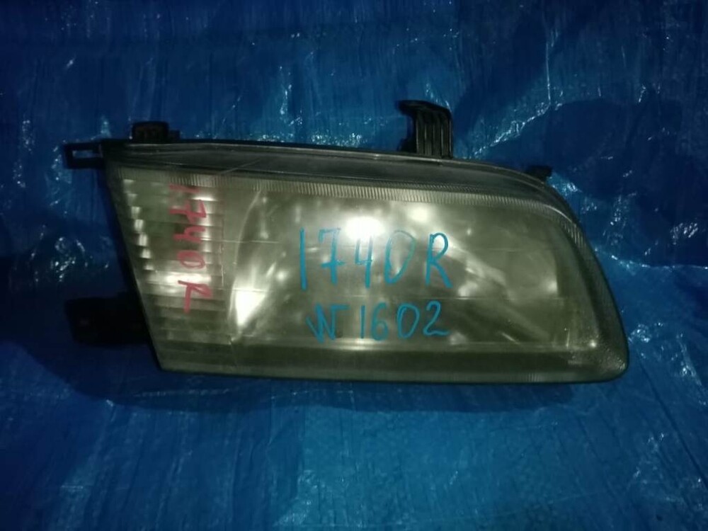 Купить Фару Ниссан Лаурель