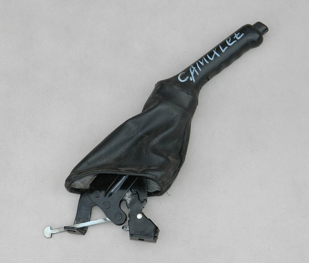 Подтяжка ручника чери кимо s12. Чери амулет ручник. Ручной тормоз чери кимо. Чери амулет ручник. Chery very 1.