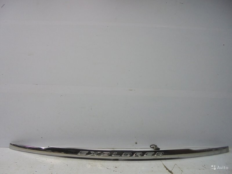 13B482BA Молдинг крышки багажника Ford Explorer 5 2011-2015 BB5Z 13B482-BA купит