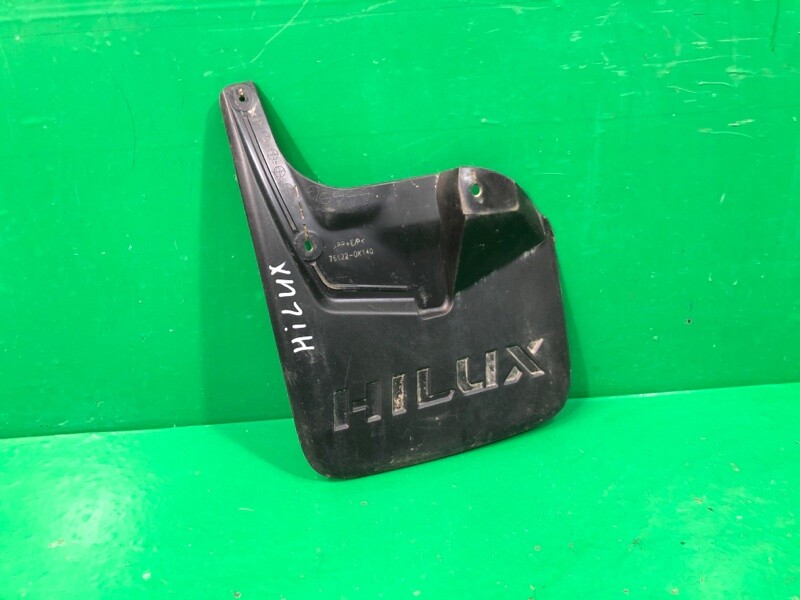 Брызговики тойота пробокс. Toyota 76622-0e010. 76622 0g020