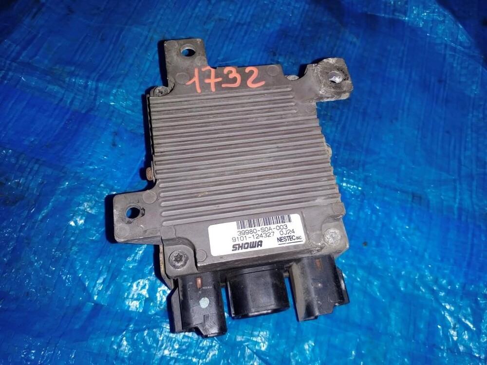 Блок управления рейкой хонда аккорд. Где находится блок управления рулевой рейки хонда фрид. Хонда торнео блок управления рулевой рейкой. Рейка хонда аккорд 8 блок управления. Блок управления рейкой хонда аккорд.