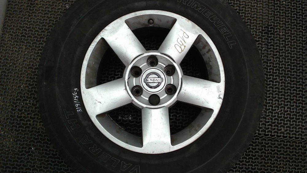 Ниссан е 35. Nissan armada 275 60 r20. Nissan armada 2004. Шины nissan armada. Армада мицубиси.