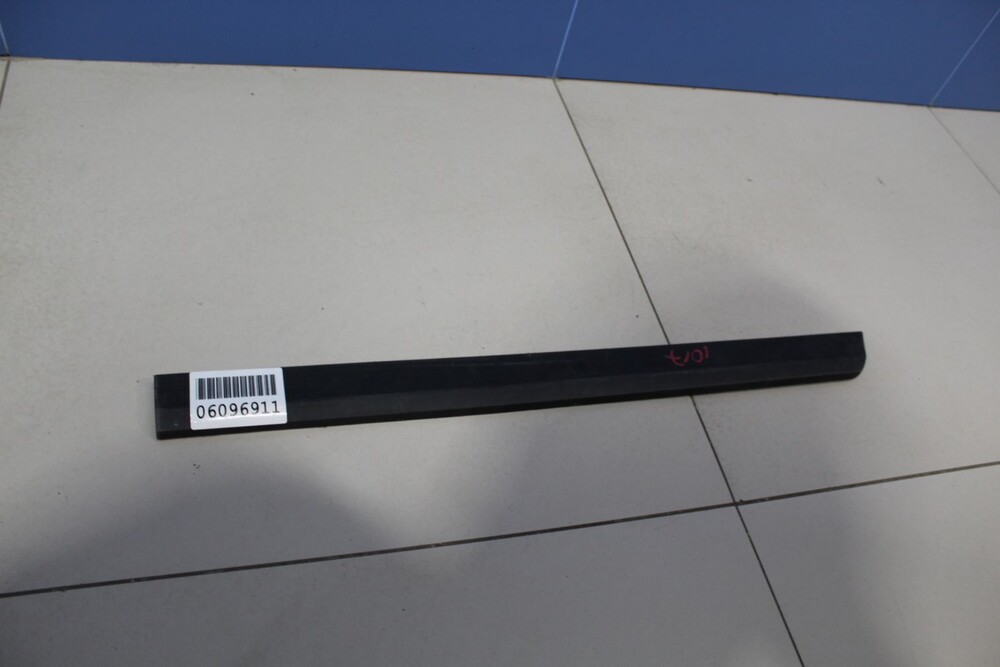 молдинг passat b6.