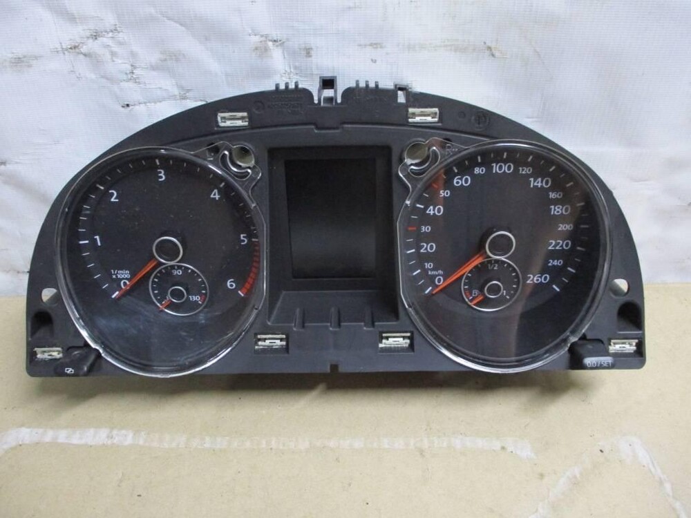 T t приборная панель. 330 919 033 T щиток приборов.